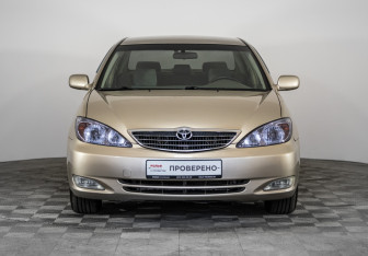 Подержанный автомобиль Toyota Camry Sedan 2003 года (2 фото)