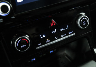 Подержанный автомобиль Hyundai Creta 2021 года (17 фото)