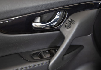 Подержанный автомобиль Nissan X-Trail 2021 года (23 фото)