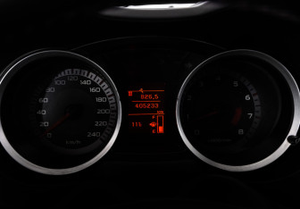 Подержанный автомобиль Mitsubishi Lancer Sedan 2008 года (17 фото)