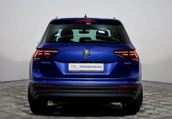 Подержанный автомобиль Volkswagen Tiguan 2018 года (6 фото)