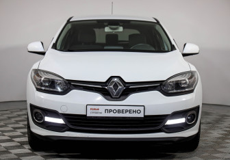Подержанный автомобиль Renault Megane Hatchback 2014 года (2 фото)