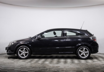 Подержанный автомобиль Opel Astra Hatchback 2008 года (8 фото)