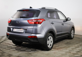 Подержанный автомобиль Hyundai Creta 2021 года (5 фото)
