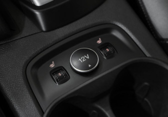 Подержанный автомобиль Ford Focus Sedan 2013 года (16 фото)