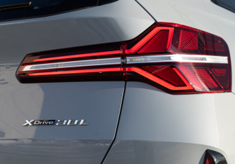 Новый BMW X3 2025 (7 фото)