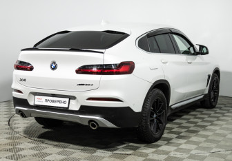 Подержанный автомобиль BMW X4 2019 года (5 фото)
