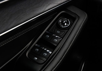 Подержанный автомобиль Exeed LX 2022 года (18 фото)