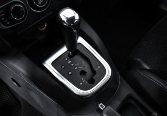 Подержанный автомобиль Citroen C4 Hatchback 2011 года (11 фото)