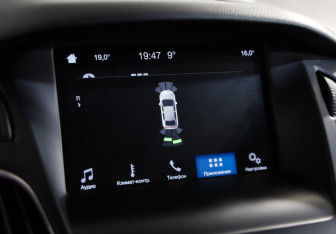 Подержанный автомобиль Ford Focus Hatchback 2019 года (13 фото)