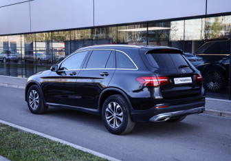 Подержанный автомобиль Mercedes-Benz GLC Coupe 2016 года (6 фото)