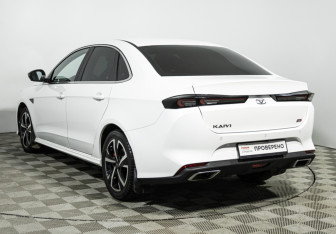 Подержанный автомобиль Kaiyi E5 2023 года (7 фото)
