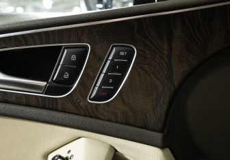 Подержанный автомобиль Audi A6 Sedan 2016 года (16 фото)