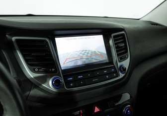 Подержанный автомобиль Hyundai Tucson 2017 года (15 фото)
