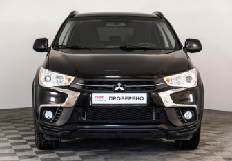 Подержанный автомобиль Mitsubishi ASX 2019 года (2 фото)