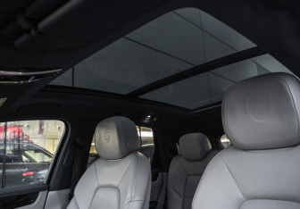 Подержанный автомобиль Porsche Cayenne 2019 года (28 фото)