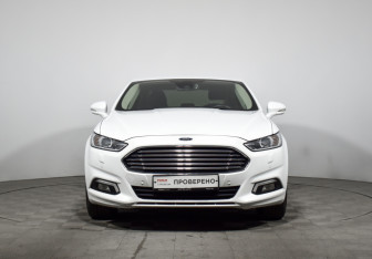Подержанный автомобиль Ford Mondeo Sedan 2019 года (2 фото)