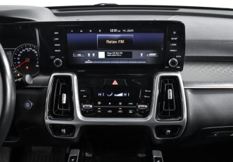 Подержанный автомобиль Kia Sorento 2021 года (19 фото)