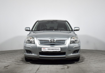 Подержанный автомобиль Toyota Avensis Sedan 2007 года (2 фото)