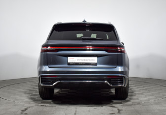 Подержанный автомобиль Geely Monjaro 2024 года (6 фото)
