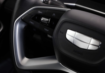 Подержанный автомобиль Geely Preface 2024 года (12 фото)