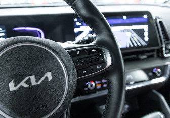 Подержанный автомобиль Kia Sportage 2024 года (27 фото)