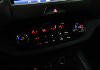 Подержанный автомобиль Kia Sportage 2015 года (16 фото)