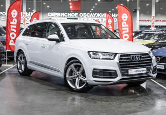 Подержанный автомобиль Audi Q7 2018 года (5 фото)