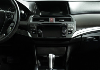 Подержанный автомобиль Honda Crosstour 2014 года (14 фото)