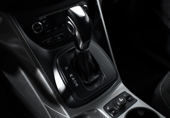 Подержанный автомобиль Ford Kuga 2013 года (11 фото)