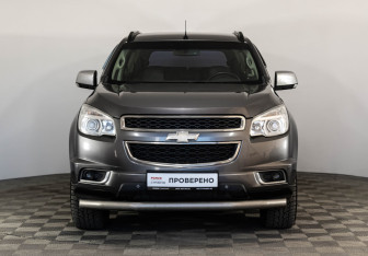 Подержанный автомобиль Chevrolet TrailBlazer 2014 года (2 фото)