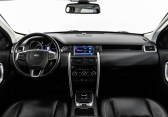 Подержанный автомобиль Land Rover Discovery Sport 2017 года (10 фото)