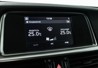 Подержанный автомобиль Kia Optima Sedan 2018 года (18 фото)