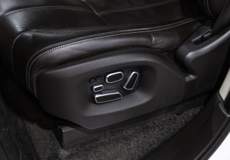 Подержанный автомобиль Land Rover Range Rover 2013 года (20 фото)