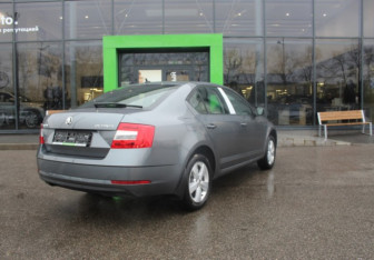 Новый Skoda Octavia Liftback 2025 (3 фото)