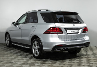 Подержанный автомобиль Mercedes-Benz GLE 2016 года (7 фото)