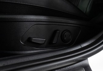 Подержанный автомобиль Kia K5 2022 года (25 фото)