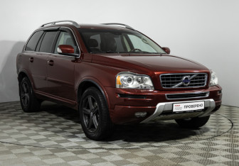 Подержанный автомобиль Volvo XC90 2012 года (3 фото)