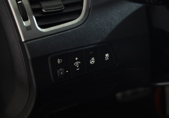 Подержанный автомобиль Hyundai Elantra Sedan 2013 года (15 фото)