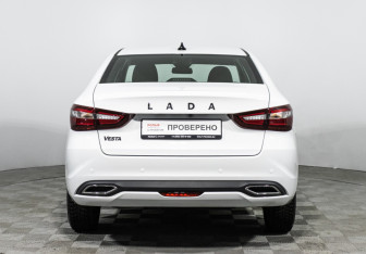 Подержанный автомобиль LADA (ВАЗ) Vesta Sedan 2024 года (6 фото)
