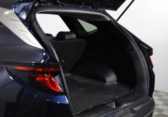Подержанный автомобиль Hyundai Tucson 2023 года (20 фото)