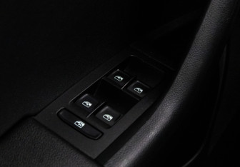 Подержанный автомобиль Skoda Octavia Liftback 2019 года (20 фото)