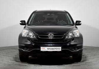 Подержанный автомобиль Honda CR-V 2011 года (2 фото)
