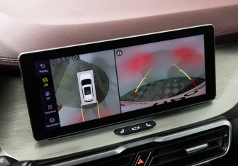 Подержанный автомобиль Belgee X50 2024 года (17 фото)