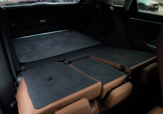 Подержанный автомобиль Audi Q3 2020 года (32 фото)