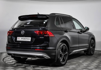 Подержанный автомобиль Volkswagen Tiguan 2019 года (6 фото)