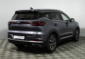 Подержанный автомобиль Chery Tiggo 7 Pro 2022 года (5 фото)