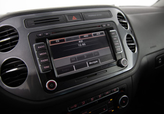 Подержанный автомобиль Volkswagen Tiguan 2011 года (18 фото)