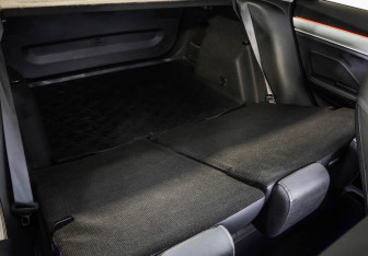 Подержанный автомобиль Geely Coolray 2022 года (29 фото)