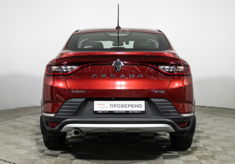 Подержанный автомобиль Renault Arkana 2019 года (6 фото)